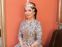 Белгілі спортшының тойында Тамара Асарға уыстап ақша шашты (видео)