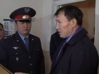 Шпекбаев сағат 18.30-дан кейін жұмыста қалып істейтіндер артық шығын алып келетінін айтты