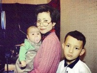 Роза Рымбаева Баян Мақсатқызымен не үшін араласпайтынын айтты