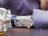 Әкім орынбасарының үйінен екі адамның мәйіті табылды