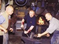 Ұста дүкенi (Ағайынды Құлменовтер туралы толғаныс)