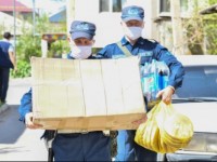 Блок бекеттерге үш мезгіл тамақ берілуде