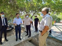 Еңбек ауданында көпқабатты үйлердің аумағы абаттандырылуда