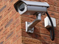 В школах города планируется установить новые парты и камеры видеонаблюдения