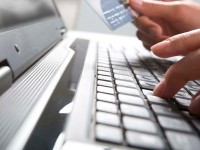 Жұрттың жәрдемақыларын заңсыз иеленген бұрынғы пошташы ұсталды