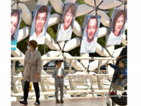 Елордада коронавируспен күрескен дәрігерлердің суреттері қойылды (фото)