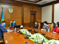 В Шымкенте награждены заслуженные учителя