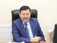 100 жасаңыз, Әкім аға!!!