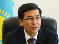 Аймағамбетов білім басқармаларының басшыларын айыптады