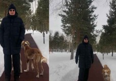 Желіде Тоқаевтың тазымен серуендеп жүрген сәтінің суреттері жарияланды