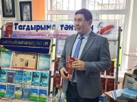 Кинэс рекордтар кітабына енген кітапханашы Шымкентте