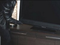 Полицейлер теледидарды спутниктік қосымшасымен бірге жымқырған ұрыны ұстады