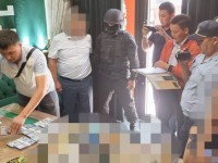 Полицейлер медицина мекемелерінің қызметкерлерін бопсалаған күдіктілерді ұстады