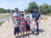 Полицейлер жасөспірімдерге суға шомылудағы қауіпсіздік жайлы түсіндірме жұмыстарын жүргізді