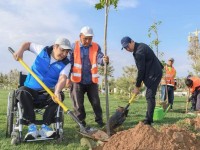 Түркістанда облыс әкімінің қатысуымен тазалық акциясы өтті