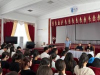 Жастар «Stop bullying»  тақырыбында пікір алмасты
