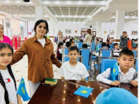 Шахназ  8 тіл біледі!