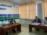 Ақпараттық-насихаттық топ сайрамдықтармен кездесті