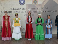 «Бабалар үні»  - ғасырлар үні