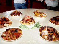 «Достық дастарханы»  бірліктің нышаны