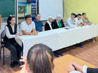 Түсіндіру тобы студенттермен кездесті