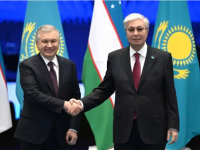 Қасым-Жомарт Тоқаев Шавкат Мирзиёевтің шақыруымен Өзбекстанға барады